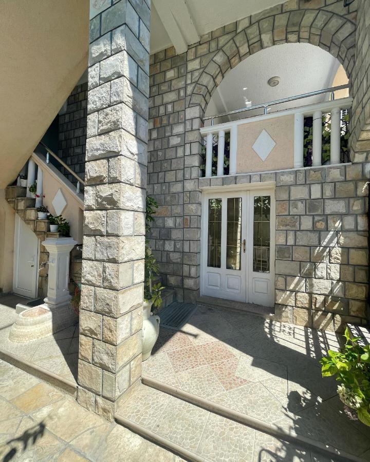 Apartments Moracanin سوتوموري المظهر الخارجي الصورة
