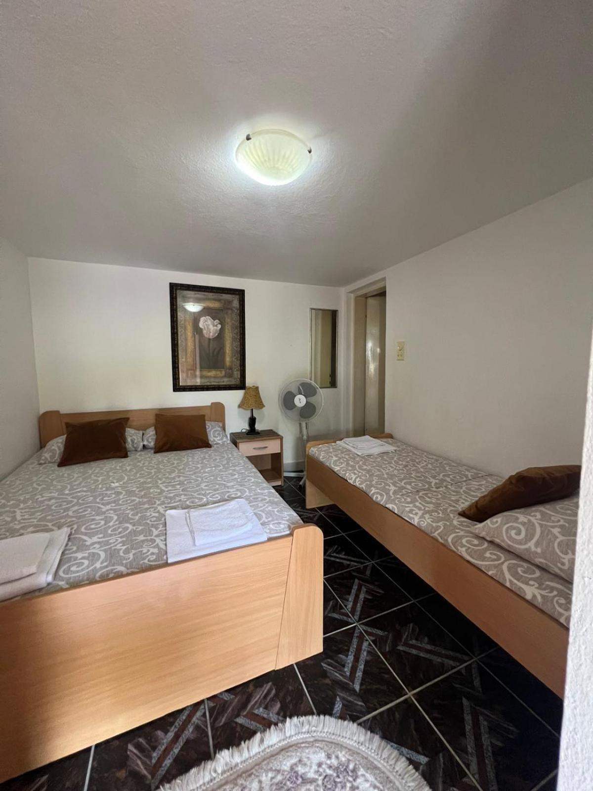 Apartments Moracanin سوتوموري المظهر الخارجي الصورة