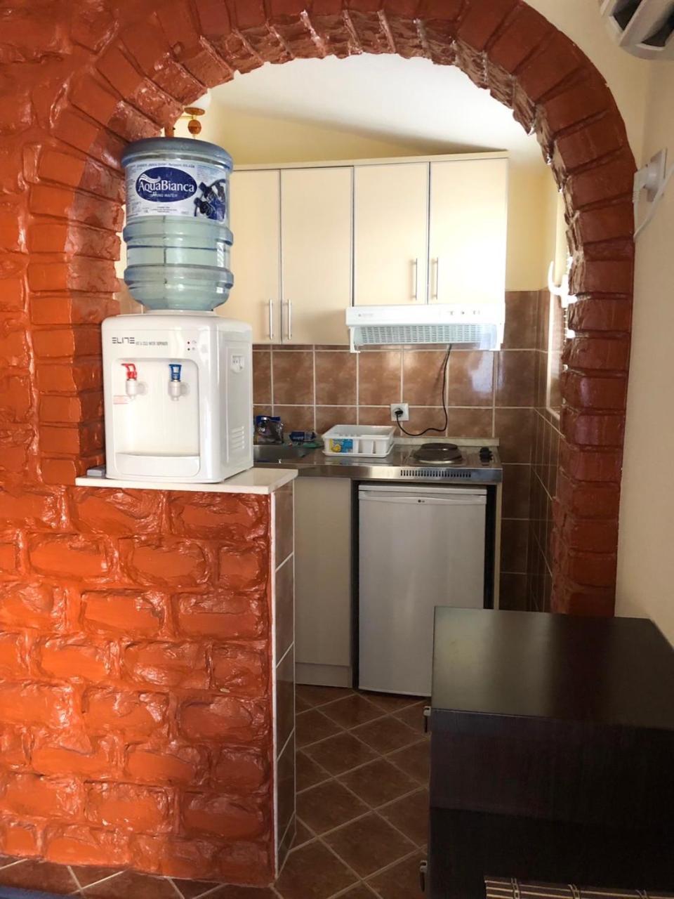 Apartments Moracanin سوتوموري المظهر الخارجي الصورة