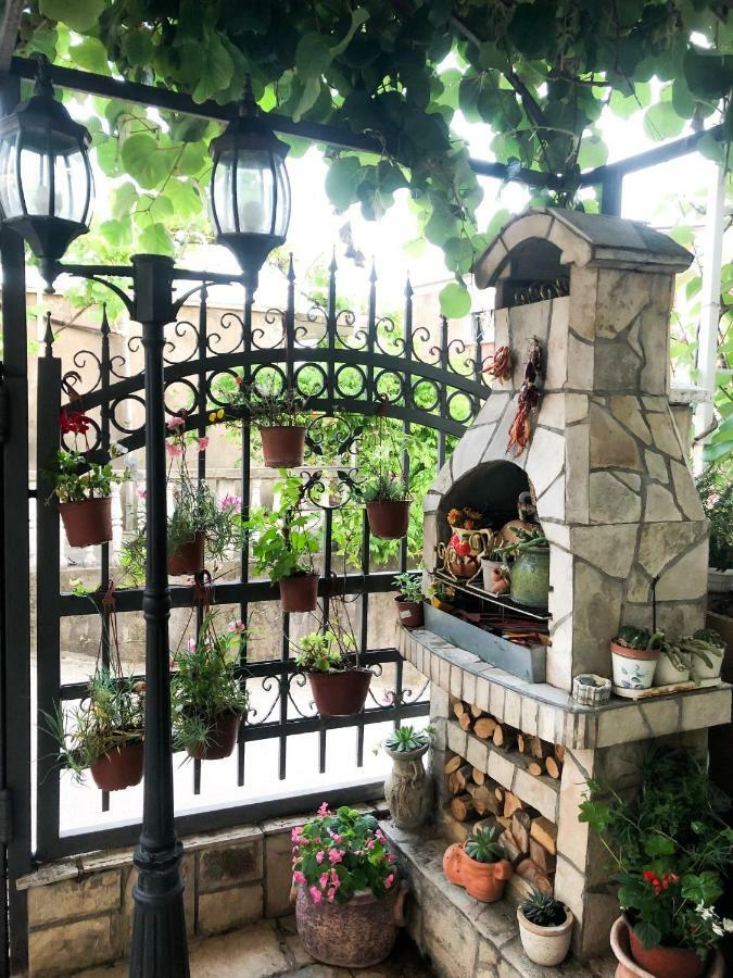 Apartments Moracanin سوتوموري المظهر الخارجي الصورة